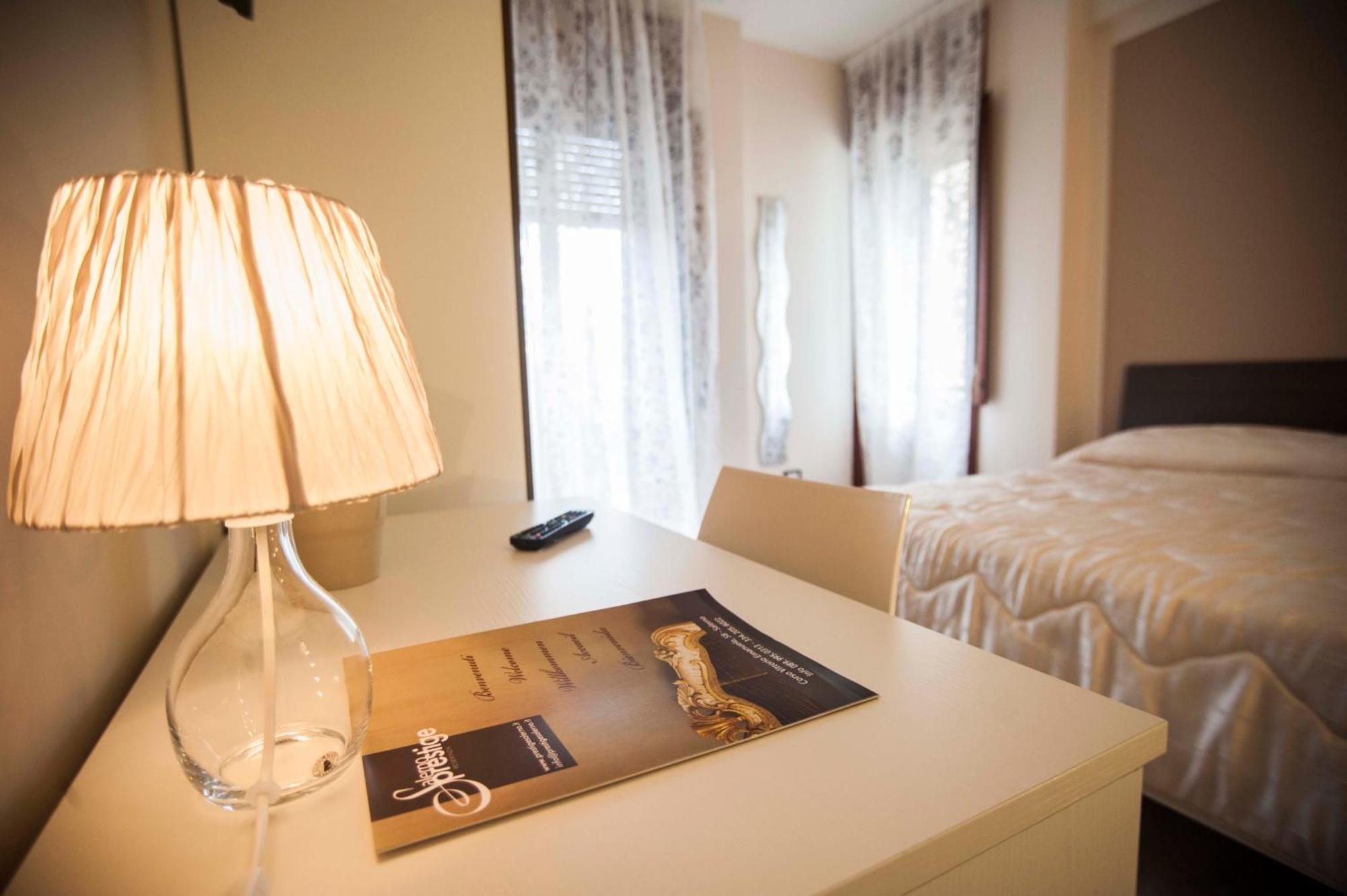 Salernoprestige Rooms ภายนอก รูปภาพ